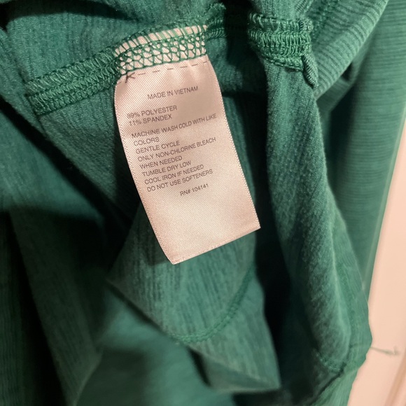 Dick’s Sporting Goods DSG 1/4 Zip L/S Employee Top - Mens - XL - Picture 4 of 5